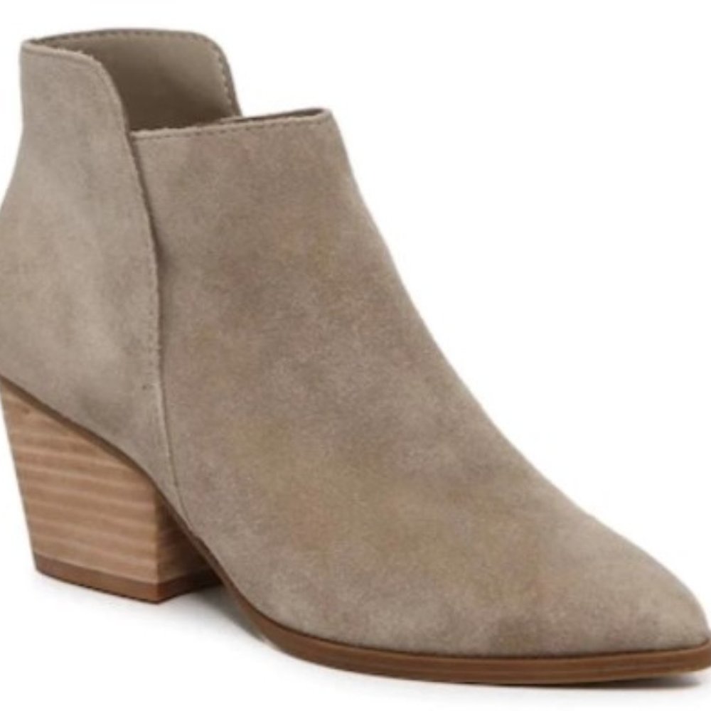 DOLCE VITA DAINE SUEDE BOOTIE